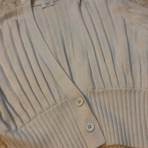 Aritzia Wilfred Plunge Front Cardigan - Picture 3 of 4